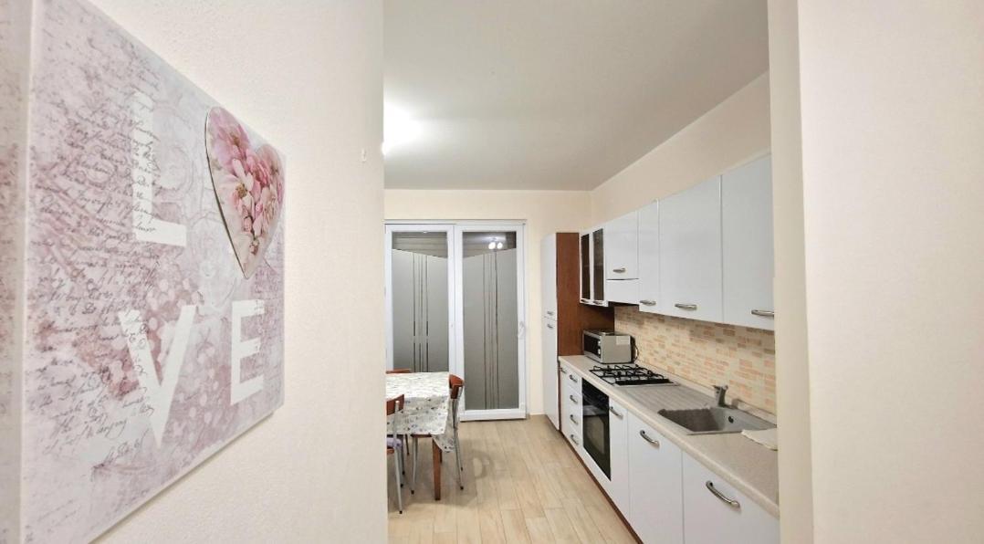 Chiara Pool Apartment Bardolino Buitenkant foto