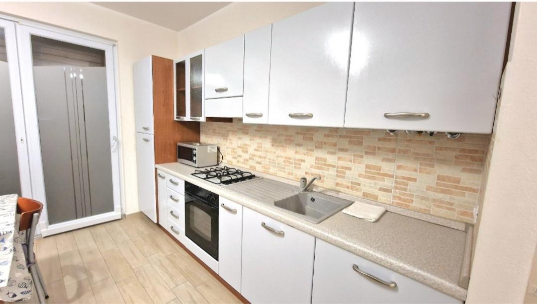 Chiara Pool Apartment Bardolino Buitenkant foto