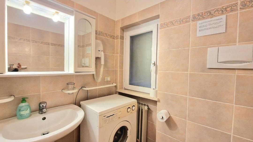 Chiara Pool Apartment Bardolino Buitenkant foto